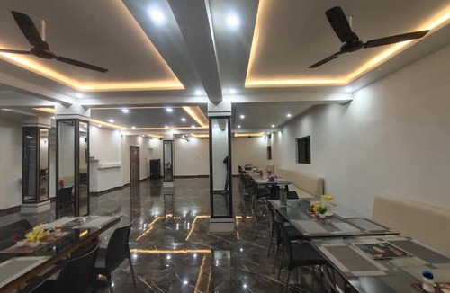 Jabalpur Hotel | Shree Siddhi Vinayak Hotel & Restaurant