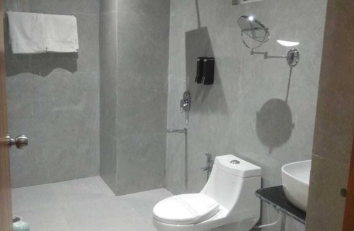Bhawanipatna Hotel | Shreeja Central
