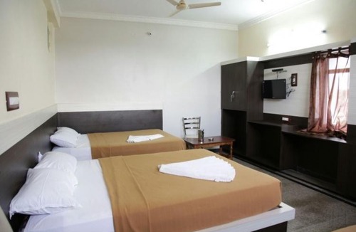 Hassan Hotel | Shreevara Residency