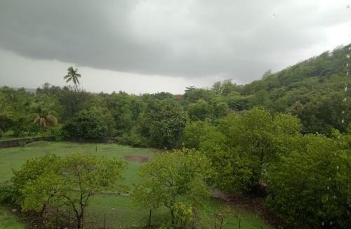 Kashid House | Shreyas Guest house - Tatkare Villa