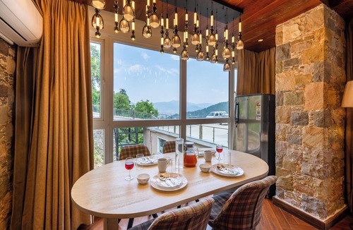 Library Road Villa | Shukrana - 4BHK Luxury Retreat Near Mall Road in Mussoorie