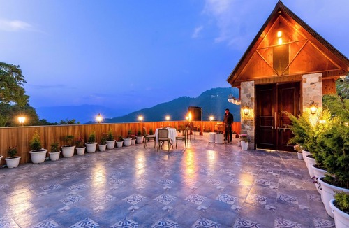 Library Road Villa | Shukrana - 4BHK Luxury Retreat Near Mall Road in Mussoorie
