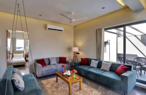 Baradia Apartment | Signature Villa - 2BHK Room+ Free Breakfast