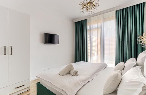 Arad Apartment | Sika Imperial Garden Apartment - cazare Arad - self check-in