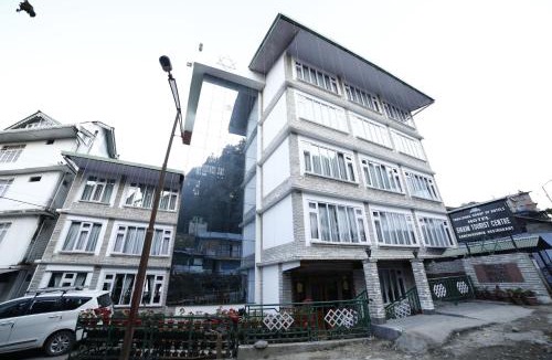 Pelling Hotel | Sikkim Tourist Centre
