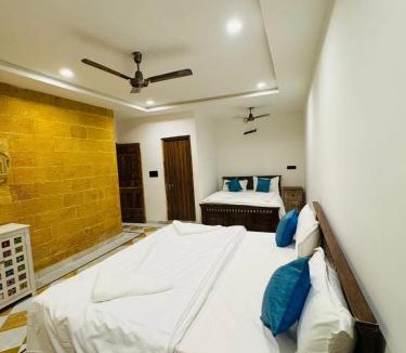 Amar Sagar Pol Bed & Breakfast | Silent Sands Jaisalmer