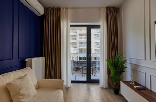 Iasi Apartment | Silk Luxury Design Apartment - Palas Mall & City Center - Free Underground Parking