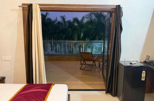 Hazaribagh Hotel | Silver Lake View Resort