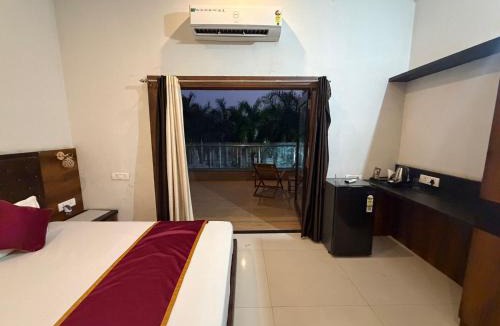 Hazaribagh Hotel | Silver Lake View Resort
