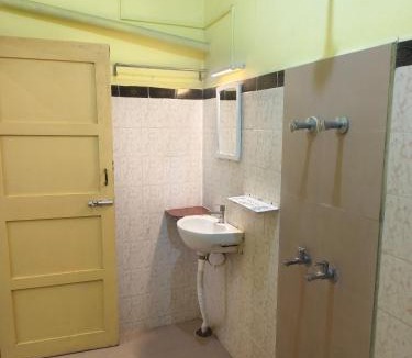 Mahabalipuram Beach House | Silver Moon Guest House