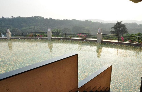 Uttan Resort | Silverador Resort Club