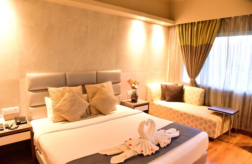 Thalayathimund Hotel | Sinclairs Retreat Ooty