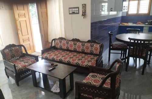 Srirangam House | Singarkudil Homestay