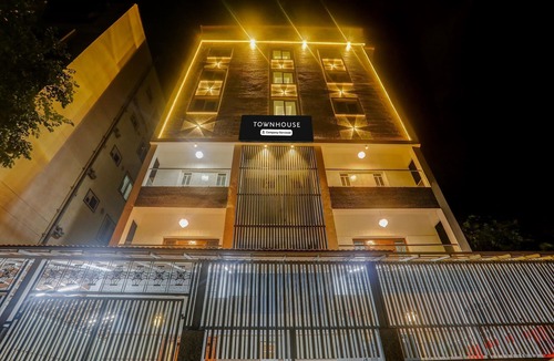 Madiwala House | Single Room Madiwala Lake Park