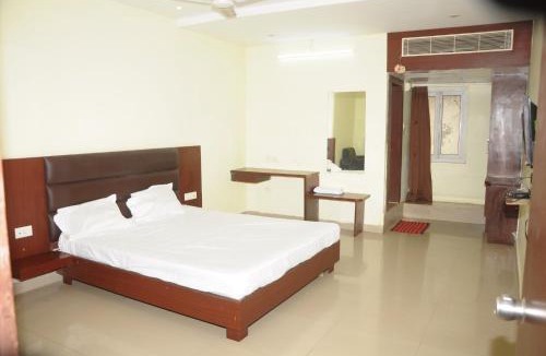 Tadpatri Hotel | Sistla's Athithi Inn