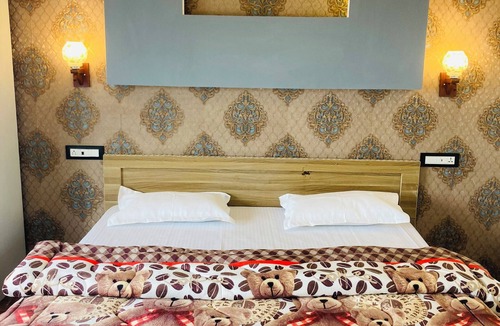 Dhanaulti Hotel | Sizzling Resort And Adventure