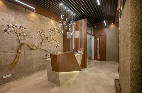 Navrangpura Hotel | SK Lords Inn Ahmedabad