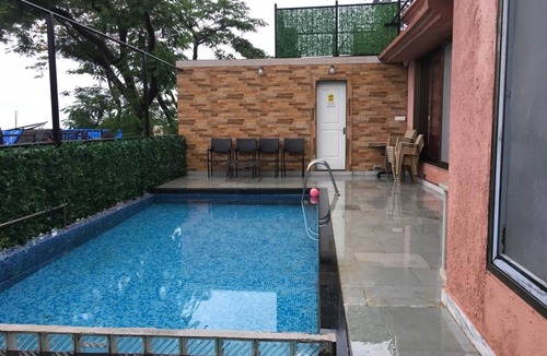 Aarey Colony Villa | Skip City Villa Hidd
