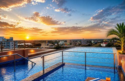 Puri House | SKS Beach Hotel & Spa - Sea Beach Front - Rooftop Swimming Pool - With Complimentary Breakfast