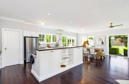 Exeter House | Skyfall - Country estate, a family and entertaining paradise.