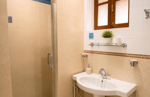 Fatona Hotel | Skylark Resort