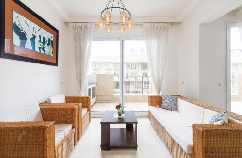 Bengaluru Apartment | Skyline Haven by Red Olive 4BHK 25min Airport