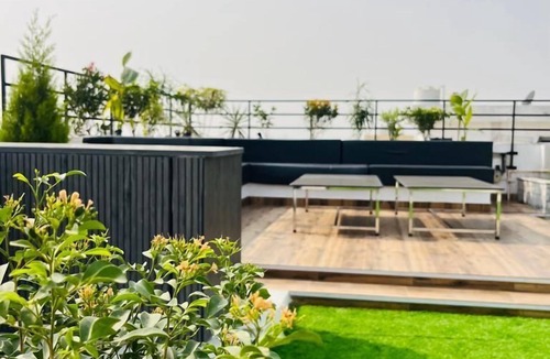Gurugram Villa | Skyline Retreat by Housiify