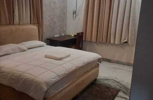 Porur Hotel | Skyry Hotels Alapakkam