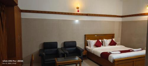 Ram Nagar Hotel | Skyry Hotels Gandhipuram