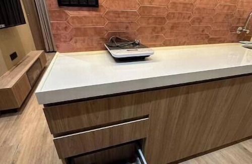 Khar Apartment | Skyview B : A Cozy Apartment