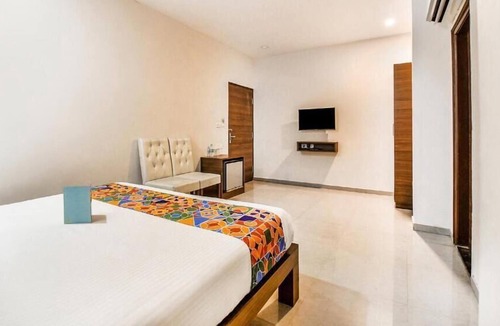 Kukas Hotel | Skyzone Greens Resort