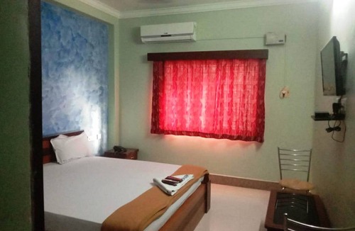 Kallakkurichi Hotel | SL Park Kallakurichi