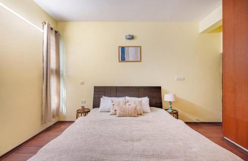 Brookefield House | Sliceinn Autumn - Brookefield