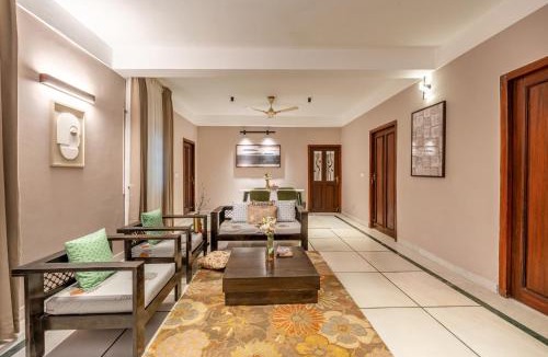 Indiranagar House | Sliceinn Hibiscus - Defence Colony, Indiranagar