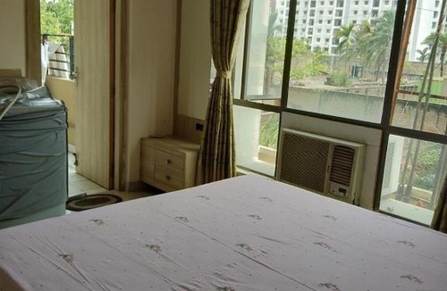 Dumdum House | smart airport couple friendly guset house