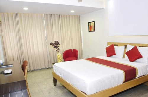 Bangalore City Center Apartment | SmartStay Entire Luxury 4BHK Apt-M G Road area
