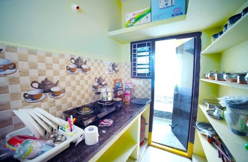 Hyderabad Condo | SN202 - Complete 2BHK with Kitchen, AC, TV, Sofa
