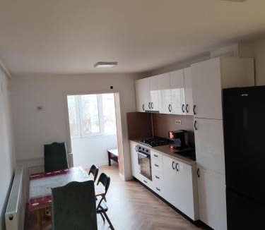 Craiova Apartment | SoftGlow Apartament