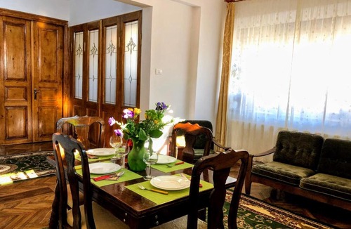 Old Town House | Solis M - Cosy Old Town Home with AC near the Beach and Harbour Private Entrance