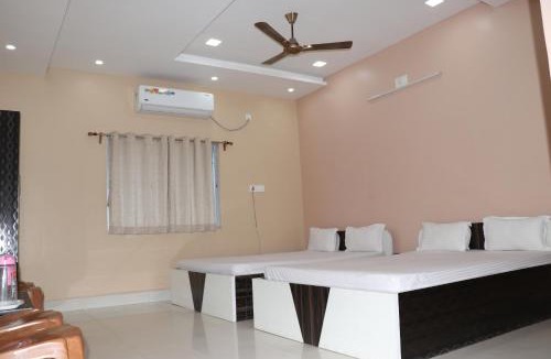 Jhargram Hotel | Somani Inn