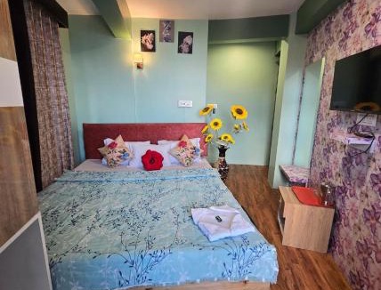 Darjeeling House | Sonali Megh