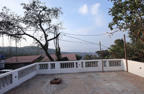 Panchgani Villa | Soothing Villa with WiFi in picturesque Panchgani, Maharashtra Elevate Your Stay