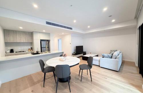 Castle Hill Apartment | Sophisticated 2BR APT in the Heart of Castle Hill