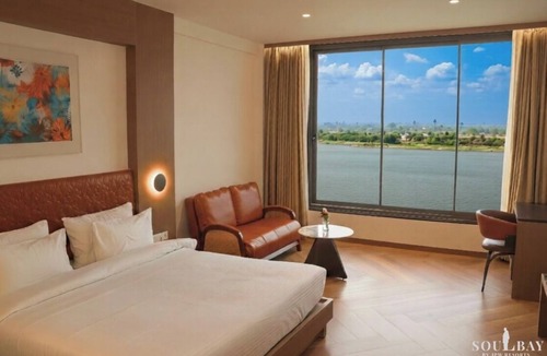 Rajpipla Bed & Breakfast | Soulbay By JPW Resorts