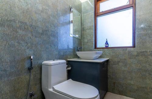 Kaul Villa | Sound of nature Hill View 3 BHK By Homeyhuts