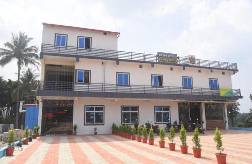 Piriyapatna Hotel | SOWMYA RESIDENCy