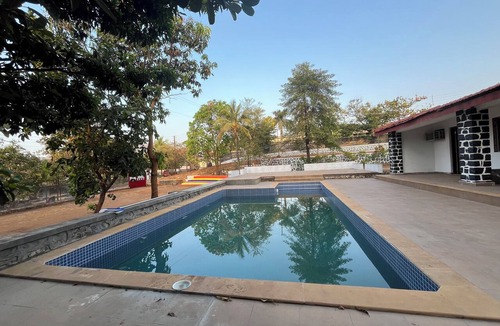 Khodala Villa | Space Villa I 4Bhk I Swimming Pool