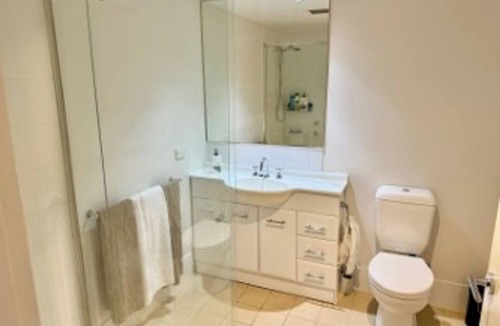 Ultimo Apartment | Spacious 1 bedroom apartment with internal parking, pool and gym