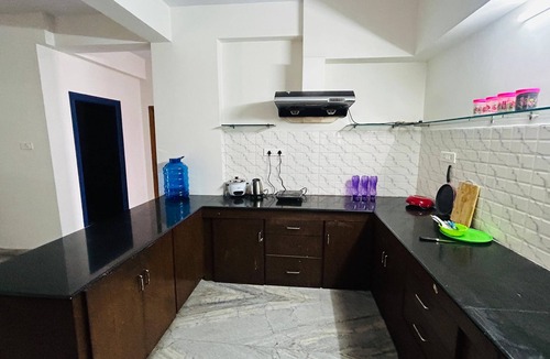 Visakhapatnam Apartment | Spacious 3-bedroom apartment with AC, WiFi in brilliant Visakhapatnam
