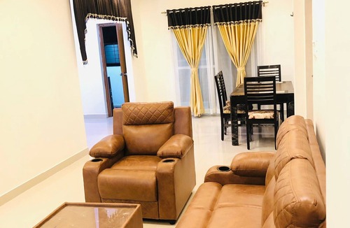 Hyderabad Apartment | Spacious 3-bedroom apartment with WiFi, AC in delightful Hyderabad by GRV Group.